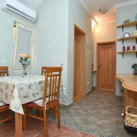 Comfort Inn Old Town Будва Екстериор снимка