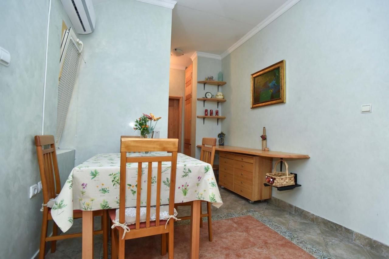 Comfort Inn Old Town Будва Екстериор снимка