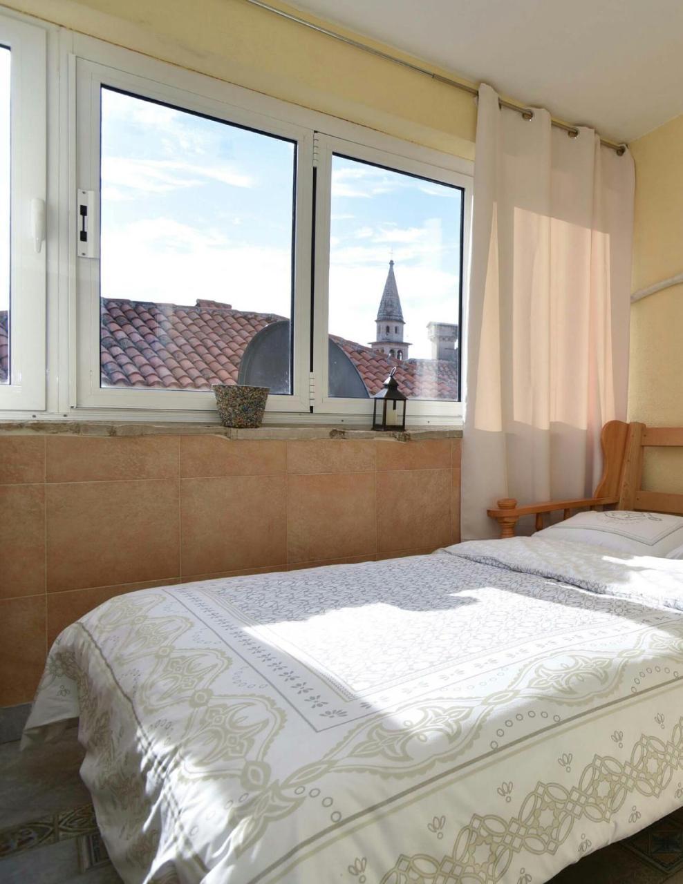 Comfort Inn Old Town Будва Екстериор снимка